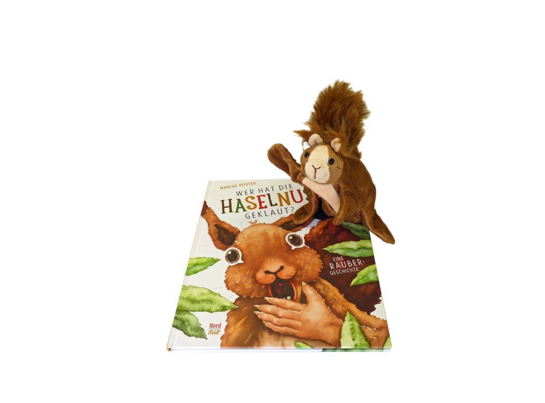 Wer hat die Haselnuss geklaut? und Eichhörnchen Wer hat die Haselnuss geklaut? und Eichhörnchen